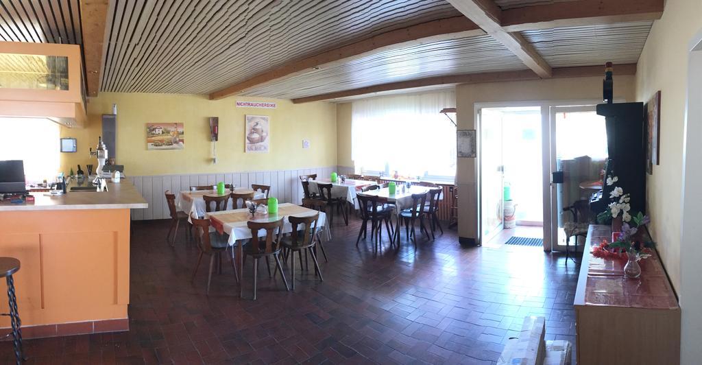Gasthof Und Pension Mainzer Rad Schwetzingen Eksteriør billede